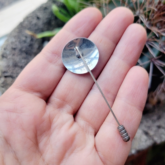 Vintage Silver Floral Flower Pewter Boucher Lapel Brooch Stick Pin - Picture 6 of 7